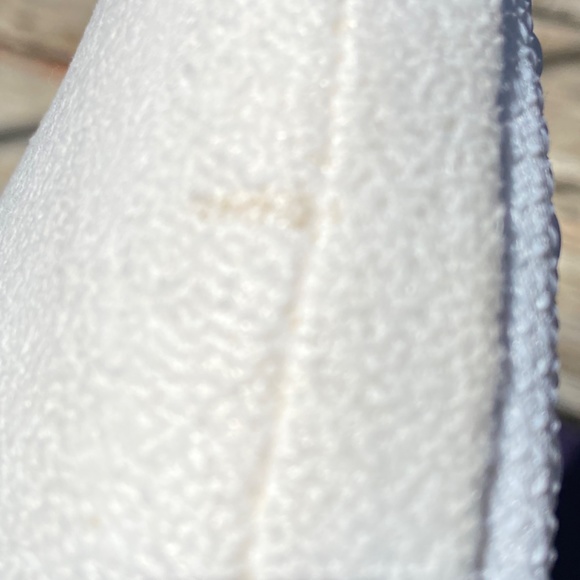 Rest Your Soles Women’s Slippers New - Picture 5 of 6